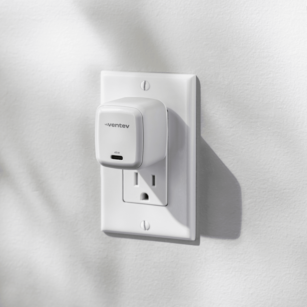 Ventev Ventev 45W USB-C GaN Mini Wall Charger w/ 5A USB-C to USB-C Cable